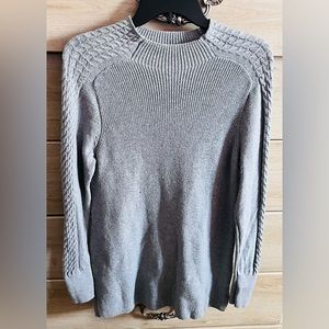 Banana Republic Cross Stitch Sweater Size M